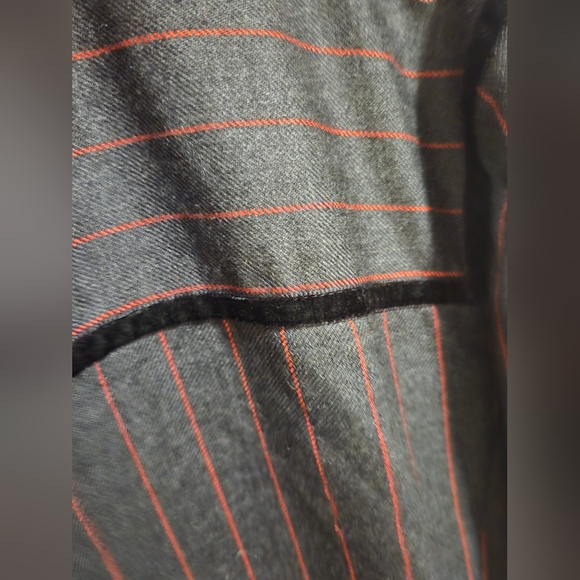 Gorgeous Vintage Blazer - Size 6 fit - Picture 5 of 6